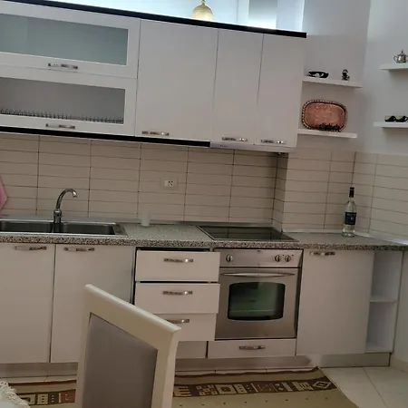 Rent Pleasent Apartamento Vlorë